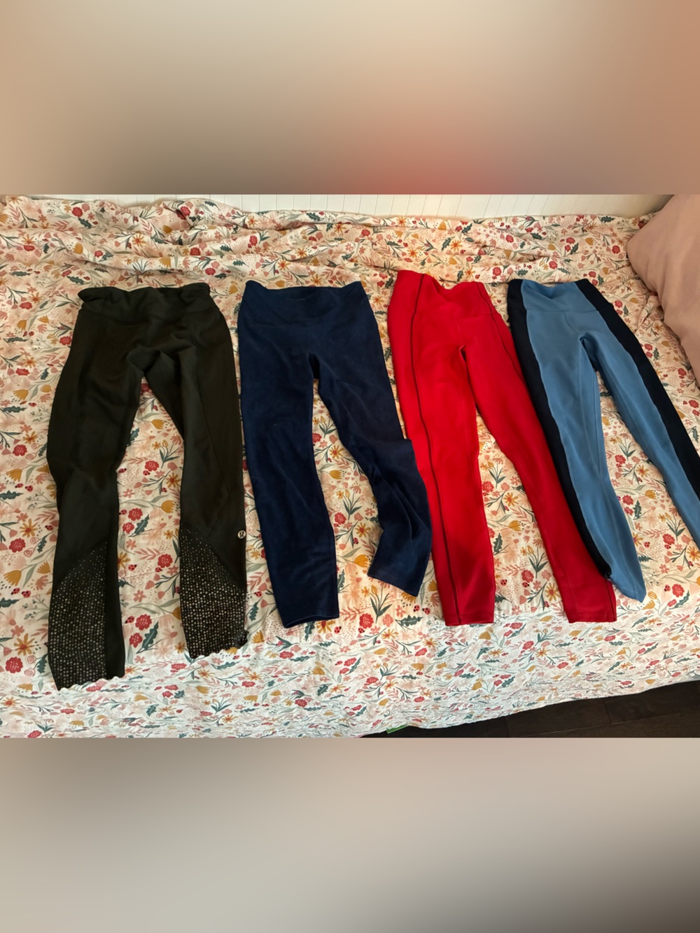 Mixed leggings 7-8 years old girl.- green lululemon, Navy, Red, Light Blue
